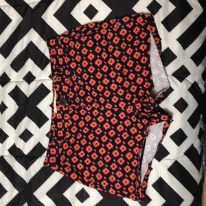 Navy blue and orange shorts 🖤